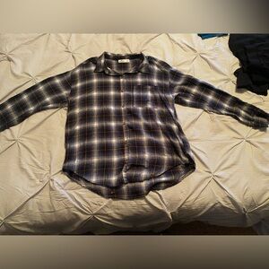 Hollister Navy and White Plaid Button Down Shirt